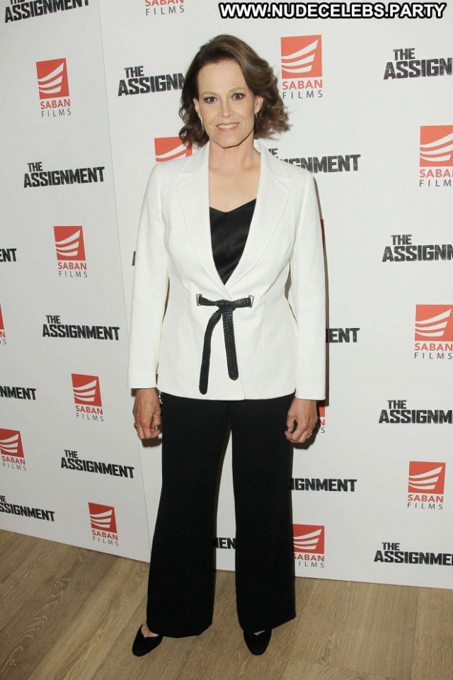 Sigourney Weaver The Assignment Posing Hot Celebrity Beautiful Babe