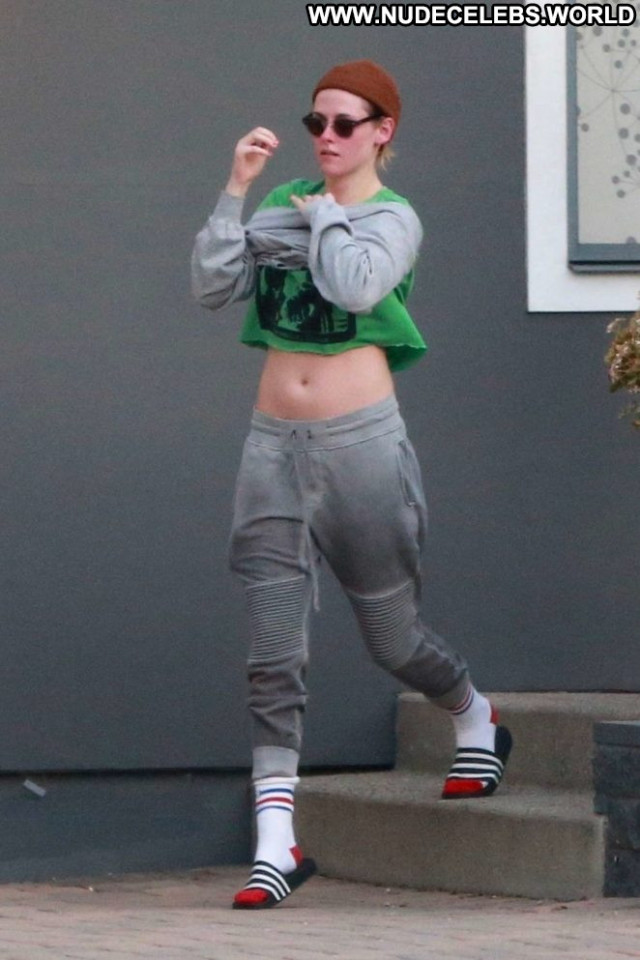 Kristen Stewart Los Angeles Posing Hot Beautiful Babe Paparazzi