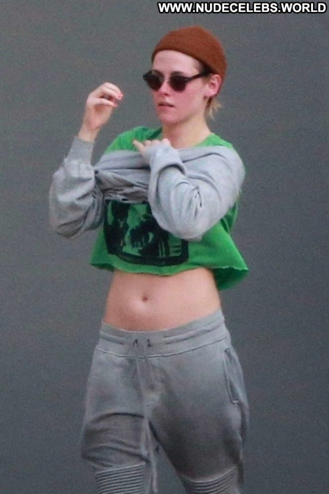 Kristen Stewart Los Angeles Los Angeles Celebrity Spa Paparazzi