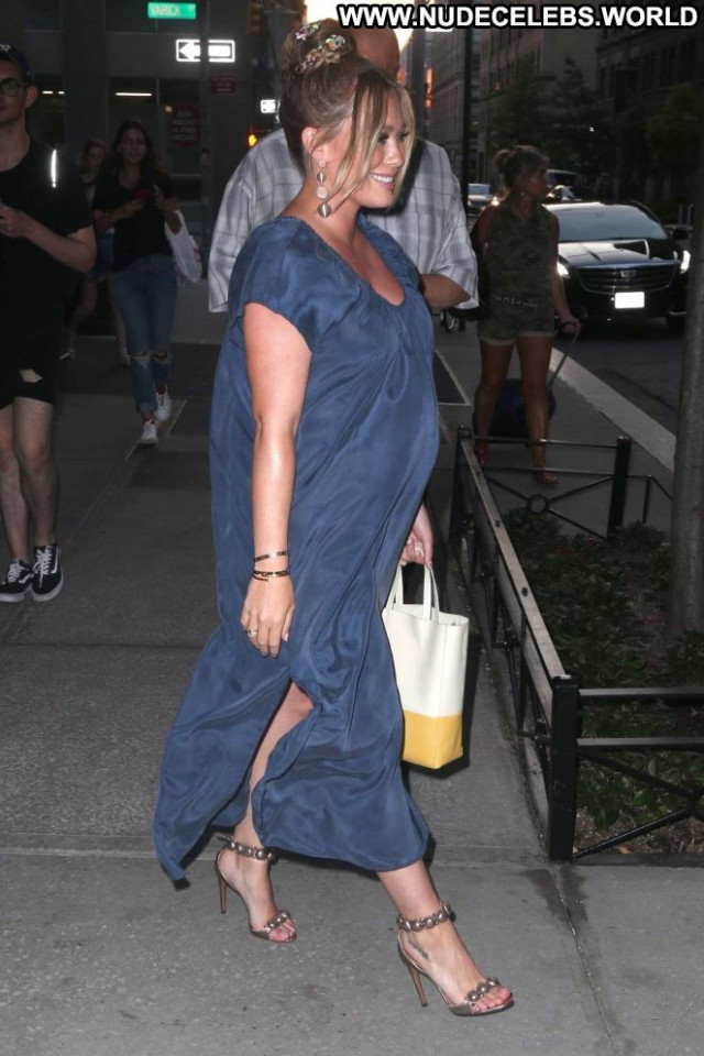 Hilary Duff Blue Dress Posing Hot Celebrity Beautiful New York Babe