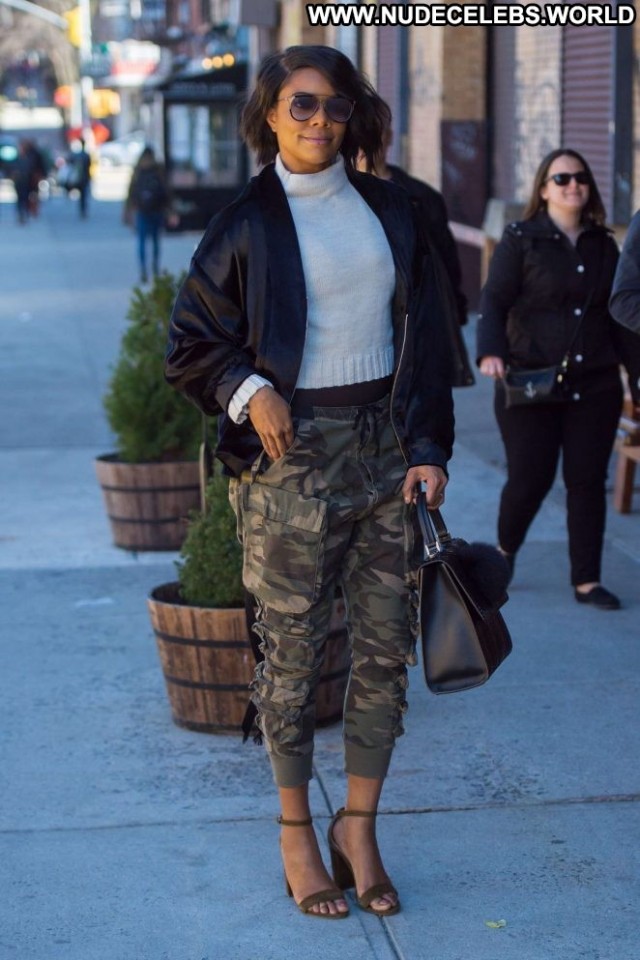 Gabrielle Union New York Celebrity Paparazzi Beautiful Posing Hot New