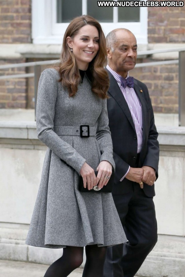 Kate Middleton No Source Posing Hot Babe Beautiful Celebrity London