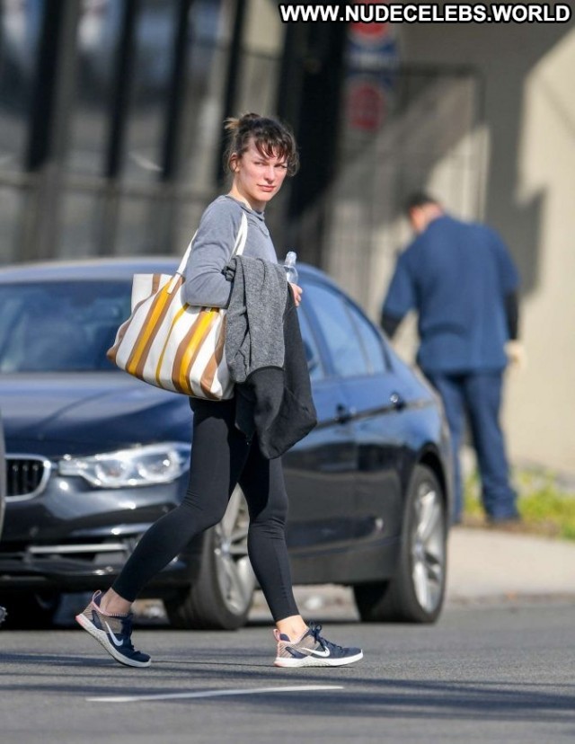 Milla Jovovich Los Angeles Babe Los Angeles Paparazzi Celebrity