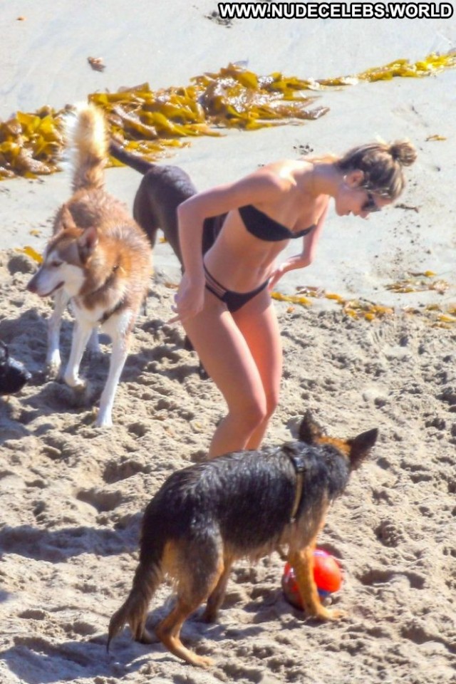 Shauna Sexton The Beach In Malibu Black Celebrity Beautiful Paparazzi