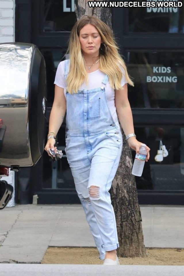 Hilary Duff No Source Paparazzi Beautiful Jeans Babe Posing Hot