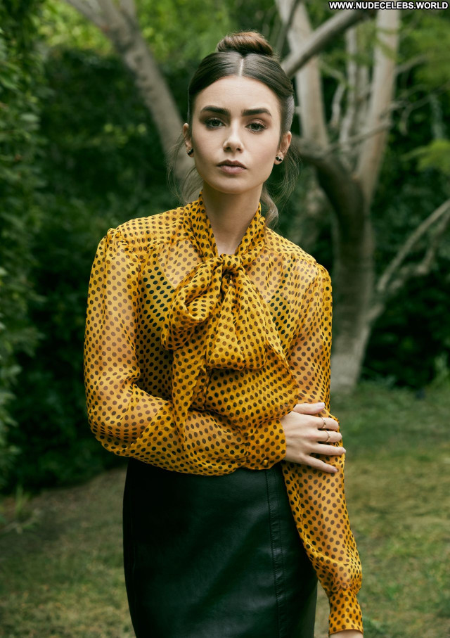 Lily Collins No Source Posing Hot Celebrity Beautiful Babe Sexy