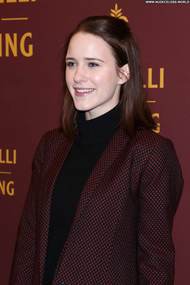 Rachel Brosnahan The King Celebrity Paparazzi Beautiful Babe Posing