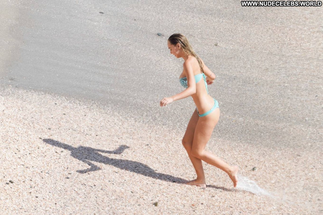 Alexis Ren St Barts Posing Hot Babe Paparazzi Beautiful Celebrity