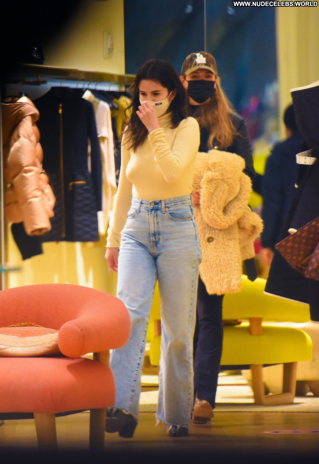 Selena Gomez No Source Babe Sexy Celebrity Beautiful Posing Hot