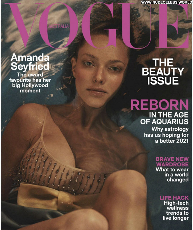 Amanda Seyfried No Source Celebrity Beautiful Babe Posing Hot Sexy